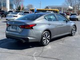 Used 2022 Nissan Altima 2.5 SV w/ SV Premium Package image 2