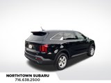 Used 2023 Kia Sorento LX image 5