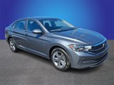 Used 2024 Volkswagen Jetta SE image 3