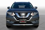 Used 2017 Nissan Rogue SV w/ SV Premium Package image 3