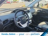 Used 2018 Toyota Prius Three Touring image 2
