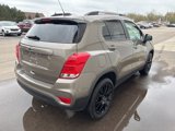 Used 2022 Chevrolet Trax LT w/ Sport Edition image 4