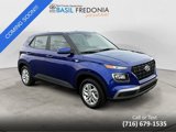 Used 2022 Hyundai Venue SE image 2