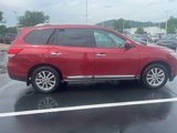 Used 2016 Nissan Pathfinder SL w/ Trailer Tow Package image 5