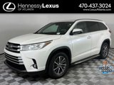 Used 2018 Toyota Highlander XLE image 2