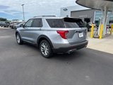 Used 2021 Ford Explorer Limited w/ Equipment Group 301A image 3
