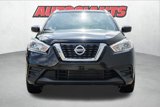 Used 2019 Nissan Kicks SV image 2