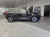 New 2025 Volvo XC40 B5 Core w/ Protection Package Premier image 2