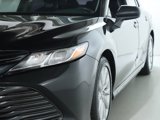 Used 2018 Toyota Camry LE image 4