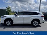 Used 2021 Toyota Highlander L image 4