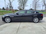 Used 2018 Jaguar XE Premium image 4
