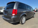 Used 2016 Dodge Grand Caravan image 5
