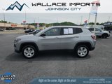 Used 2022 Jeep Compass Latitude image 3