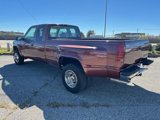 Used 1998 Chevrolet Silverado 3500 4x4 Extended Cab w/ Preferred Equipment Group 3 image 3