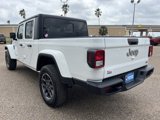 Used 2023 Jeep Gladiator Overland image 5
