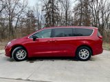 New 2025 Chrysler Pacifica Select image 5