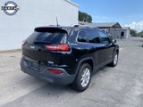 Used 2018 Jeep Cherokee Latitude Plus w/ Cold Weather Group image 2
