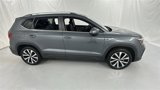Used 2022 Volkswagen Taos SE image 2