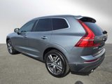 Used 2018 Volvo XC60 T5 Momentum w/ Convenience Package image 3