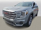 Used 2024 GMC Terrain SLT w/ Infotainment Package II image 4