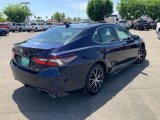 Used 2022 Toyota Camry SE image 5