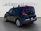 Used 2021 Kia Soul LX image 3