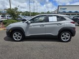 Used 2023 Hyundai Kona SEL image 2