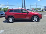 Used 2017 Jeep Cherokee Latitude w/ Cold Weather Group image 2