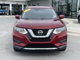Used 2020 Nissan Rogue SV image 2