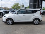 New 2025 Kia Soul LX image 4