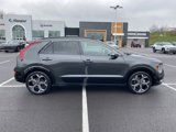 Used 2023 Kia Niro SX Touring image 2