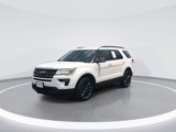 Used 2018 Ford Explorer XLT w/ Equipment Group 202A image 4