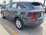 Used 2023 Kia Sorento LX image 5