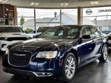 Used 2016 Chrysler 300 Limited w/ Driver Convenience Group image 5