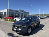 Used 2023 Kia Sorento LX image 4