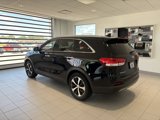 Used 2018 Kia Sorento EX image 4