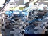 Used 2022 Chevrolet Equinox LT image 2