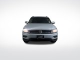 Used 2018 Volkswagen Tiguan SE image 2