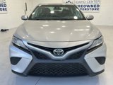 Used 2020 Toyota Camry SE image 3