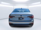 Certified 2024 Volkswagen Jetta SE image 4