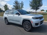 Used 2023 Jeep Grand Cherokee L Summit image 3