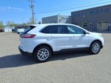 Used 2022 Ford Edge SEL w/ Convenience Package image 3