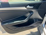 Used 2019 Volkswagen Jetta SE image 4