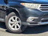 Used 2013 Toyota Highlander Plus image 4
