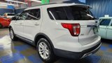 Used 2017 Ford Explorer XLT image 5