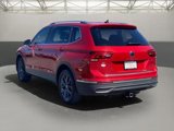 Used 2022 Volkswagen Tiguan SE w/ Panoramic Sunroof Package image 5