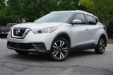 Used 2020 Nissan Kicks SV image 2