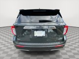 Used 2022 Ford Explorer XLT w/ Equipment Group 202A image 6
