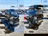 Used 2017 GMC Yukon XL Denali image 3