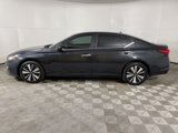 Used 2021 Nissan Altima 2.5 SV image 5
